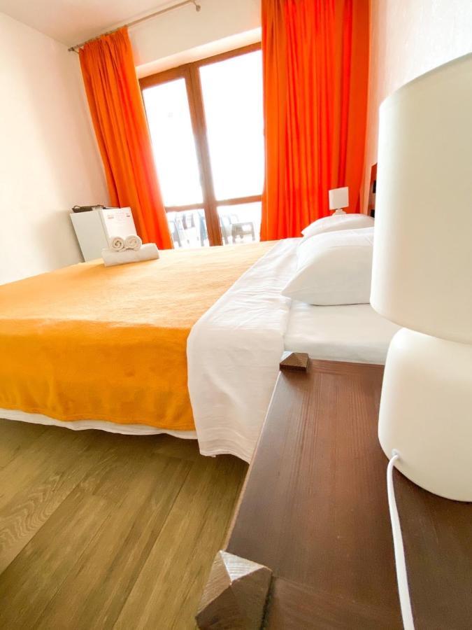 Hotel Золотий Лев Zatoka Exteriér fotografie