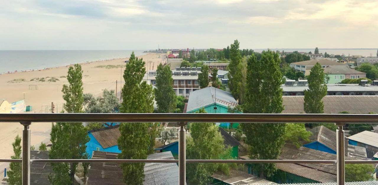 Hotel Золотий Лев Zatoka Exteriér fotografie
